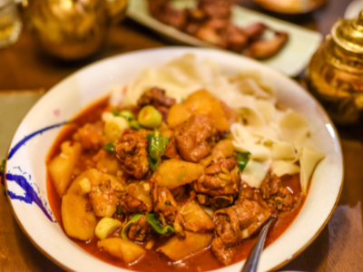 解鎖新疆大盤雞配褲帶面，再也不用去外面吃了！